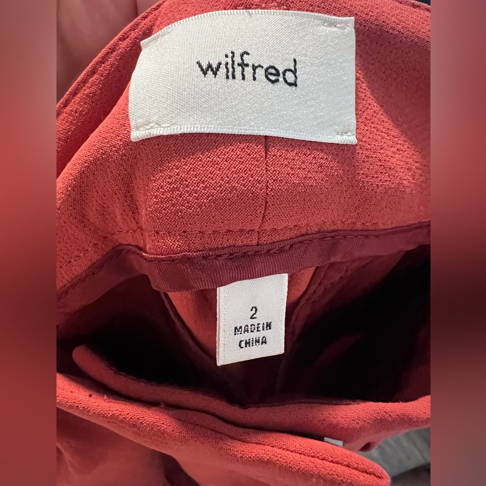Wilfred Crimson High-Waist Paperbag Trousers with Tie Belt - Picture 3 of 4